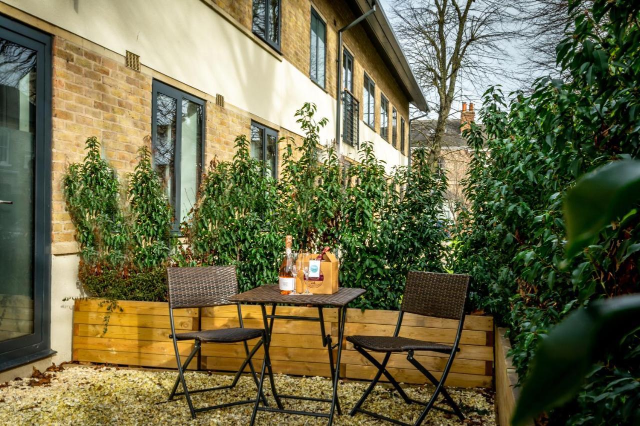 Apartamento 6 St Johns Mews York Exterior foto